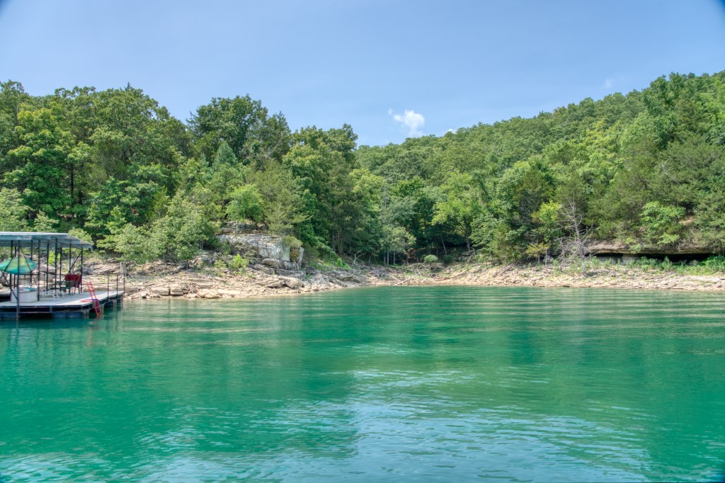 Big Clifty Shores Unit ` - Residential