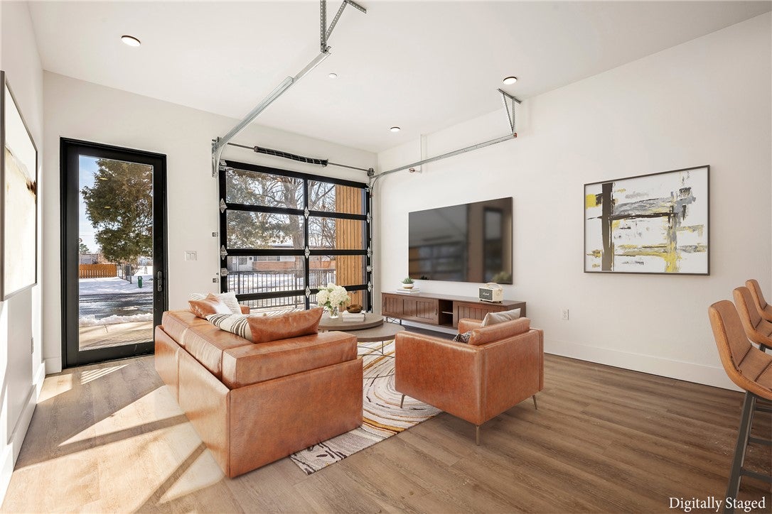 905 SE 4th Street 106
