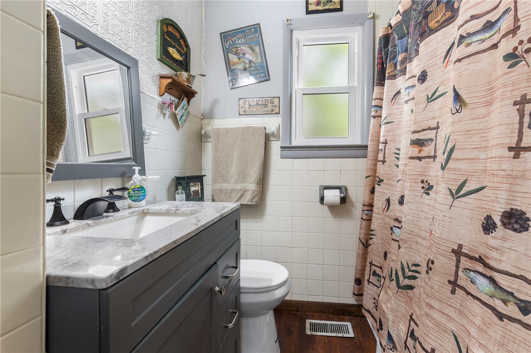 Holt Paradise - Residential