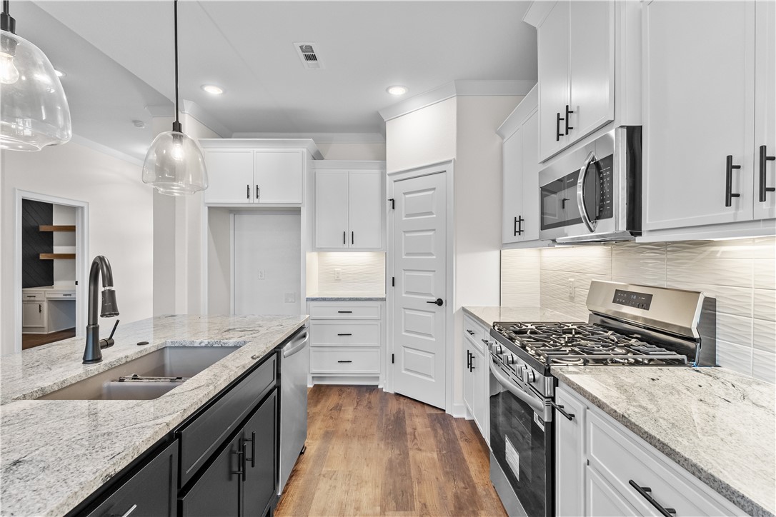 Yorktown Sub Ph 2 Pea Ridge - Residential Lease