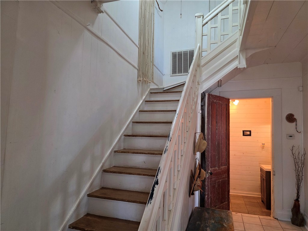 Demings 2nd Add Bentonville - Residential