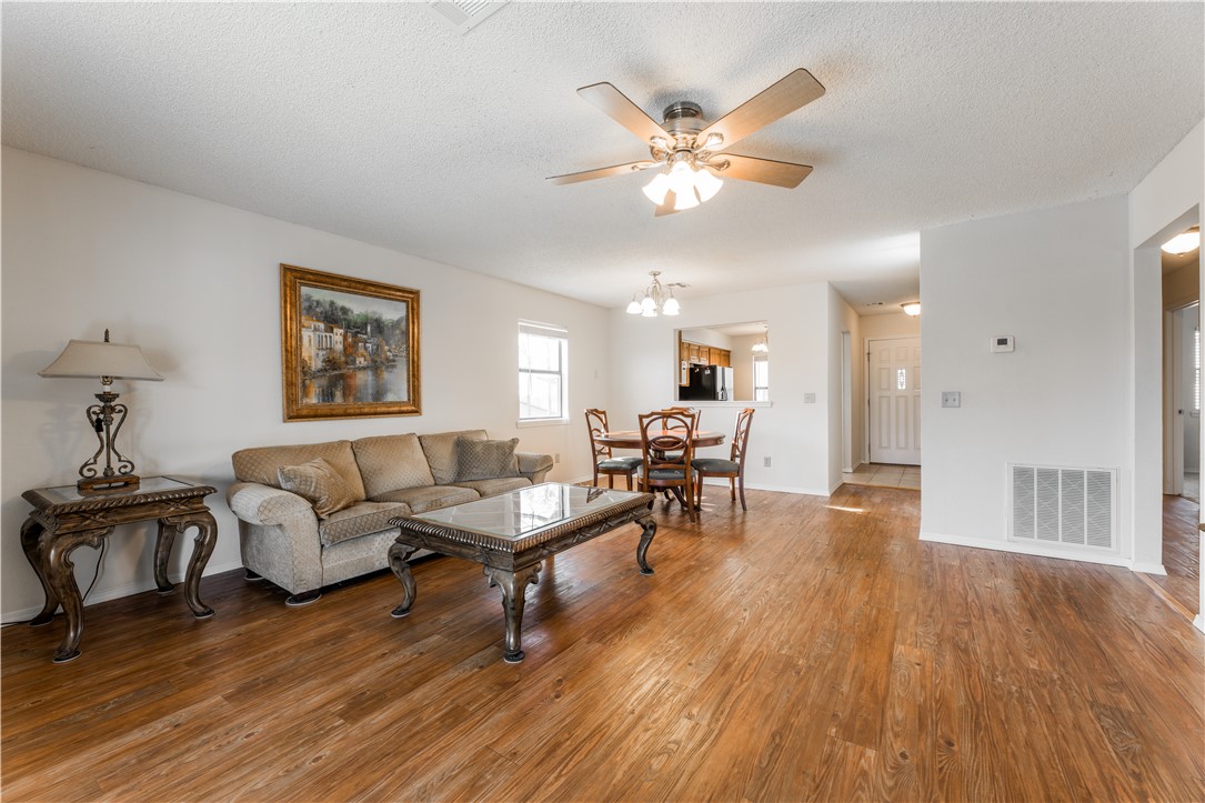 Metfield Courts Bvv - Residential