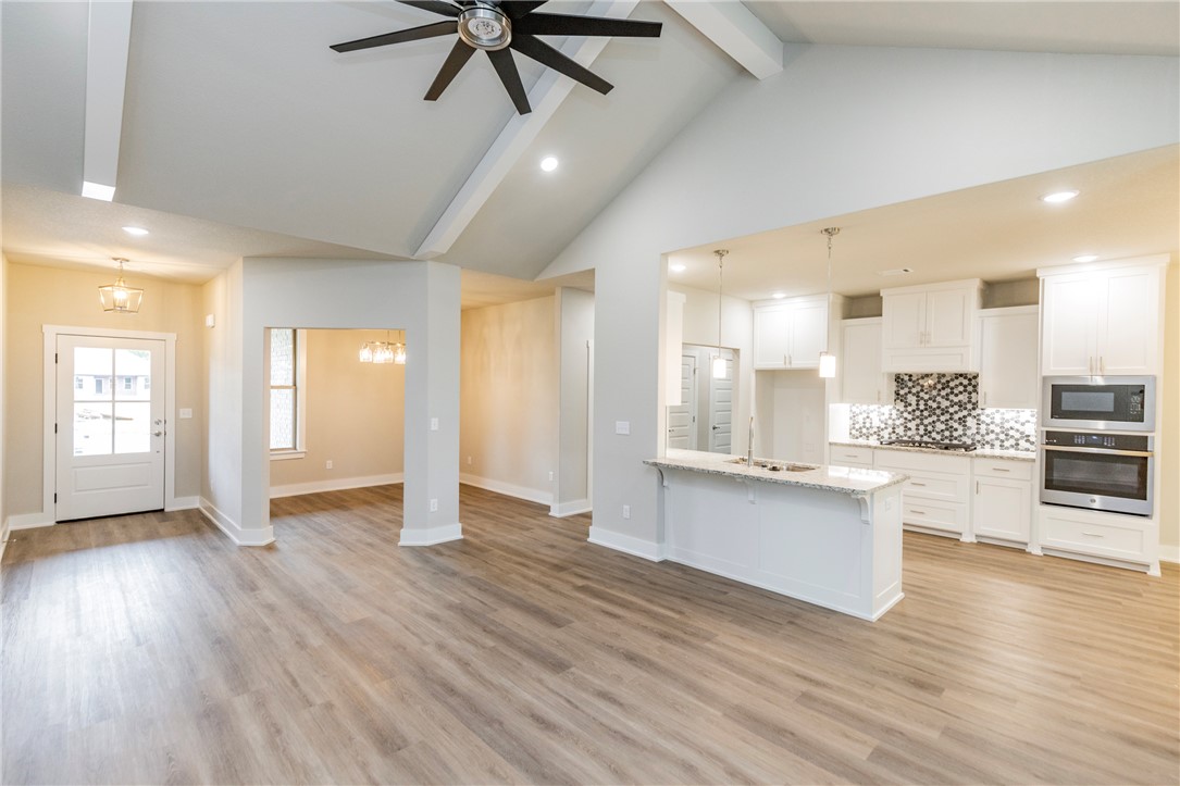 Oak Brook Sub Ph 1 Siloam Spgs - Residential