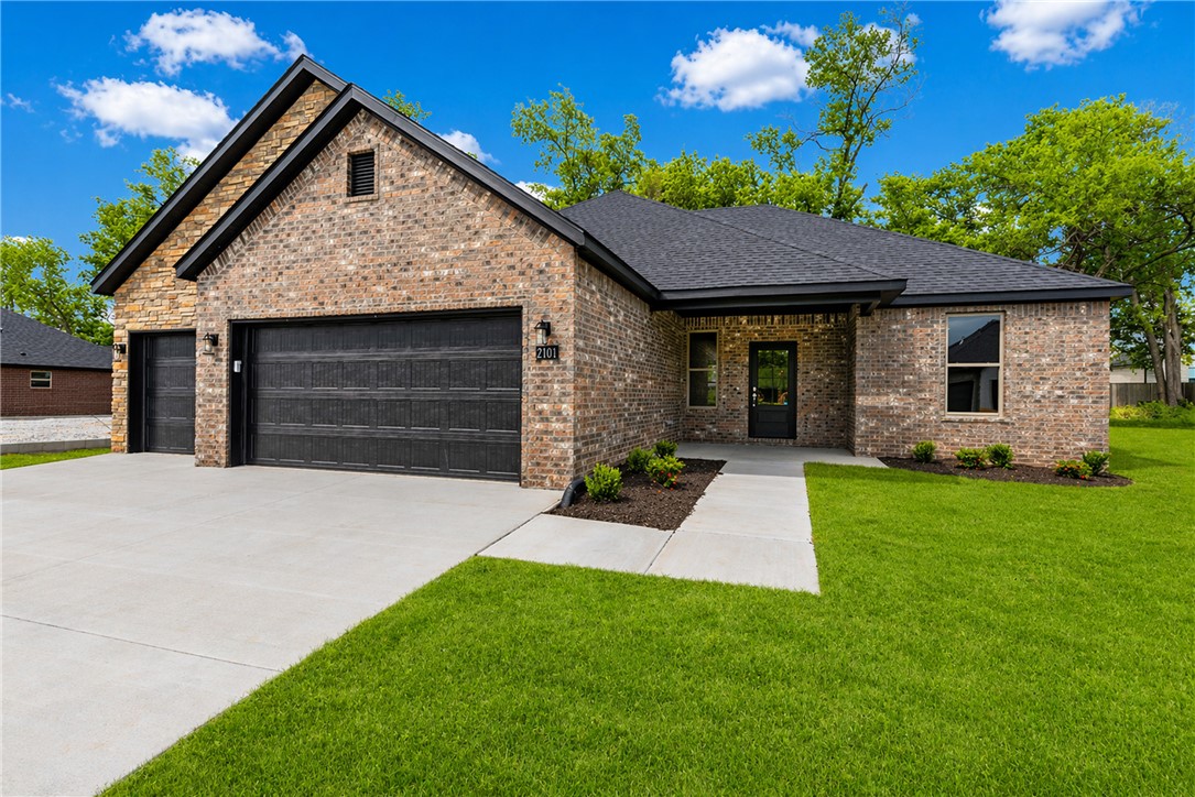 Oak Brook Sub Ph 1 Siloam Spgs - Residential