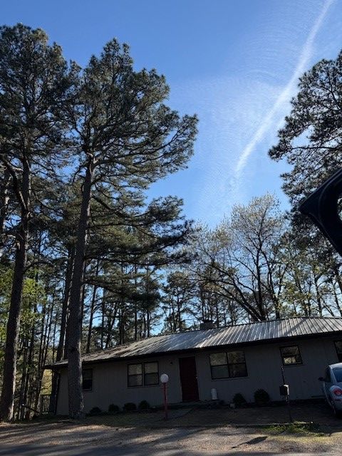 Photo of 40 E Mountain Drive, Eureka Springs, AR 72632 (MLS # 1343350)