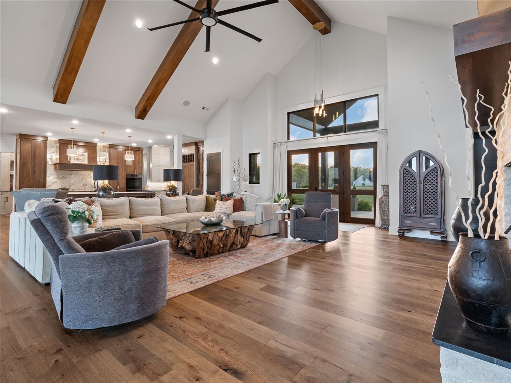 Estates of Lakeway - Residential