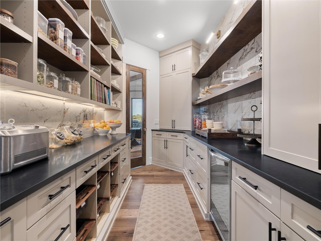 Estates of Lakeway - Residential