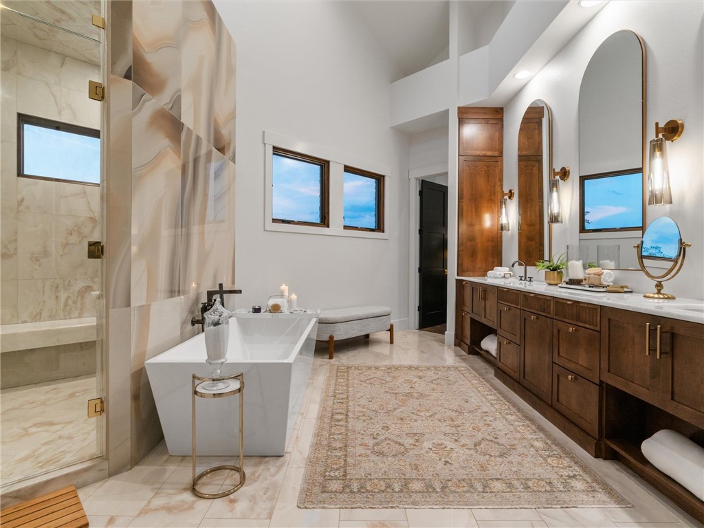 Estates of Lakeway - Residential