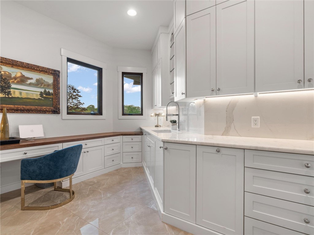 Estates of Lakeway - Residential