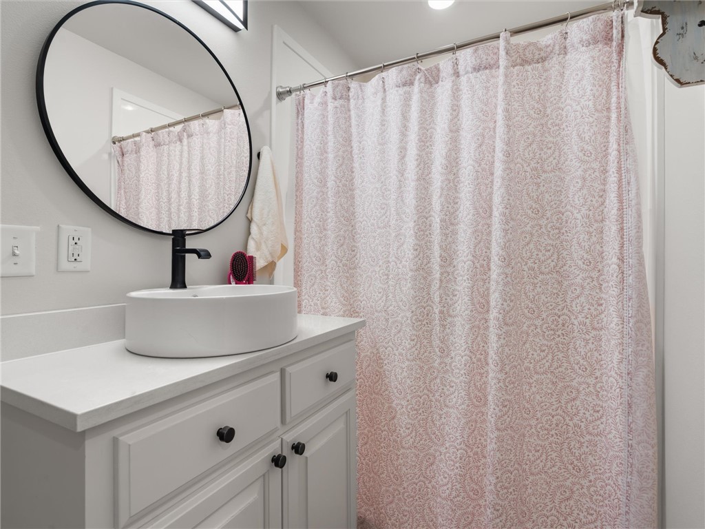 Estates of Lakeway - Residential