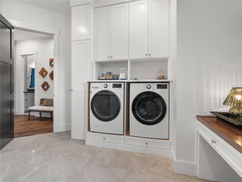 Estates of Lakeway - Residential