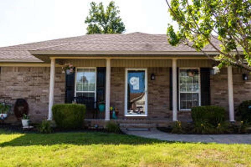 Nothing to do but move in! Recently updated Pottsville home in a family-friendly subdivision. Free flowing 4-bedroom 2bath. Spacious eat-in kitchen with newly installed Granite countertops throughout. Custom stained concrete flooring. Mature landscaping with privacy fence. See Documents for the full list of upgrades. Make a showing appointment today!