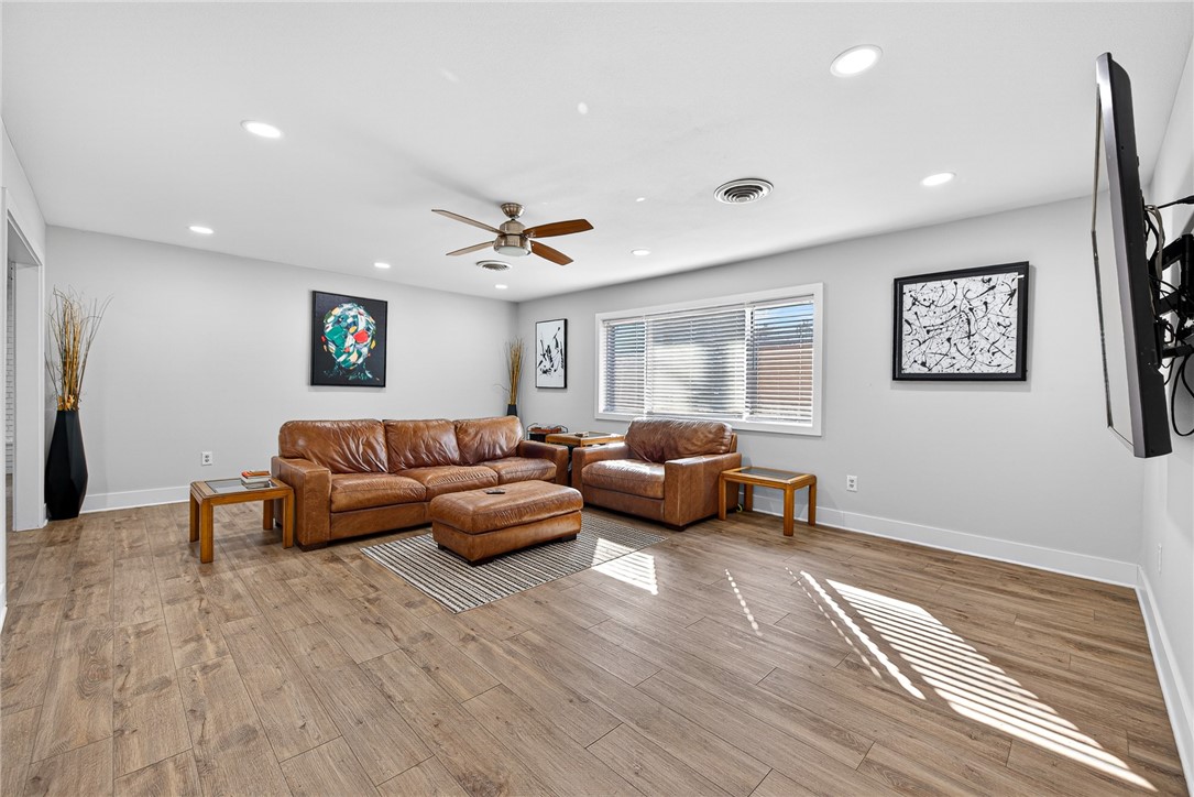 Sundown Sub Rogers - Residential