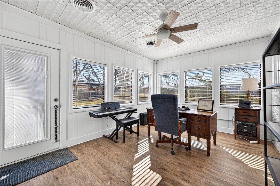 Sundown Sub Rogers - Residential