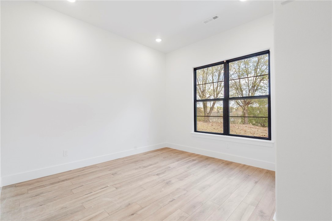 Tontitown Outlots - Residential