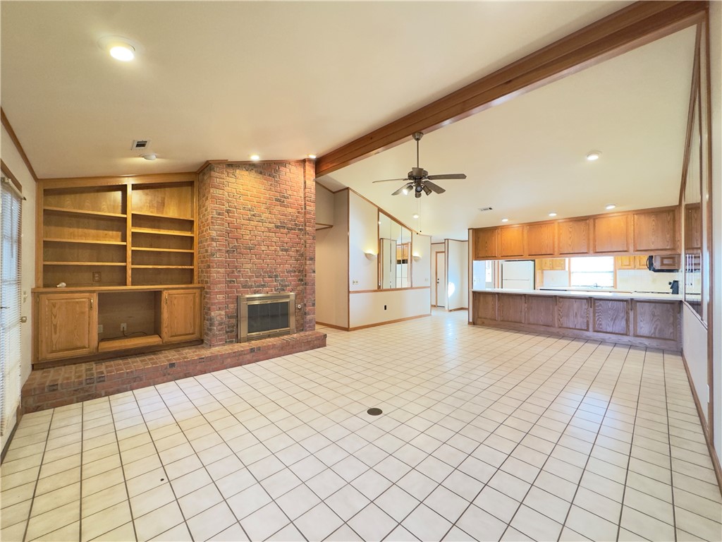 Royal Oaks Estates - Residential Lease