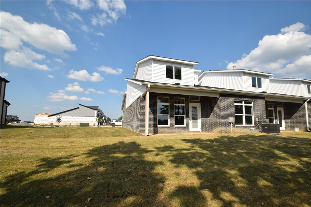 Crystal Cove Ph I - Residential Lease