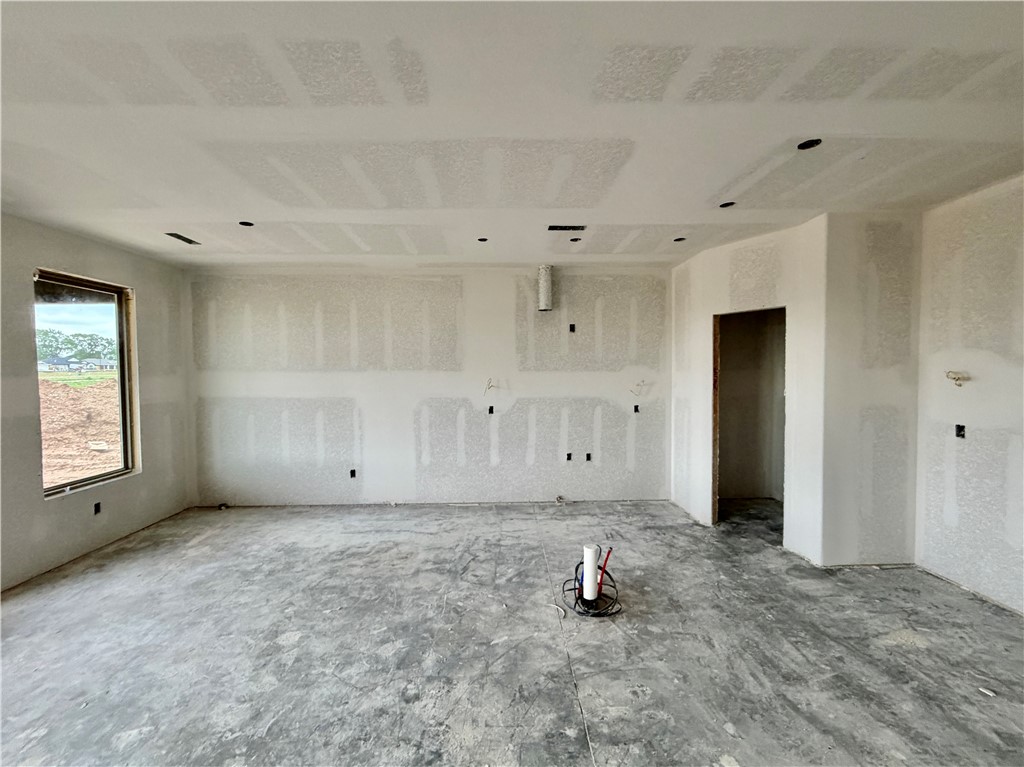 Yorktown 2 - Residential