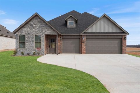 7010 SW Orange Avenue Bentonville AR 72713