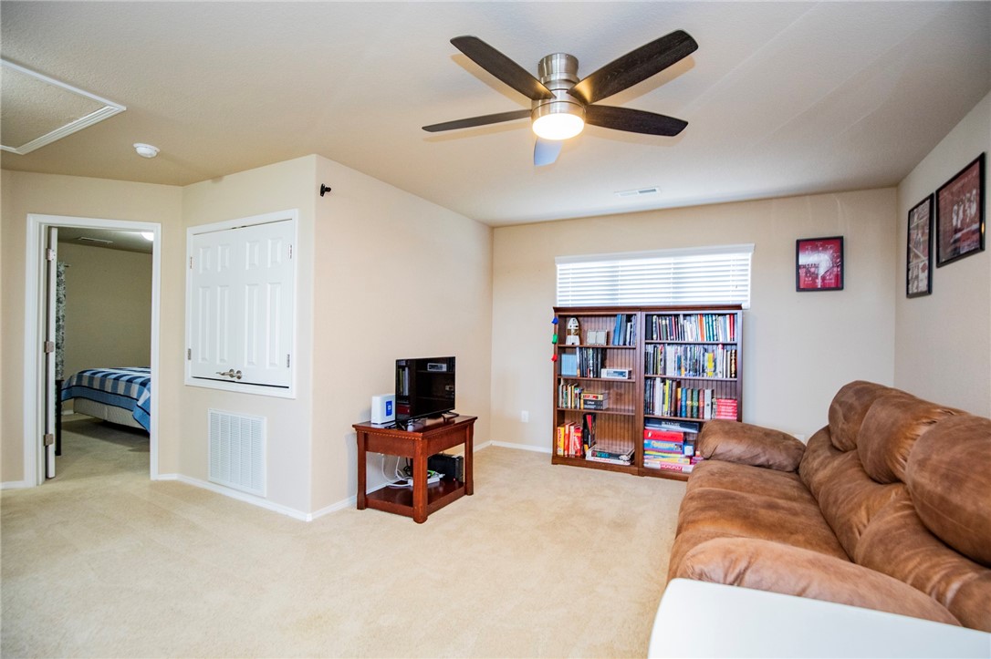 Lakewood Crossing - Residential