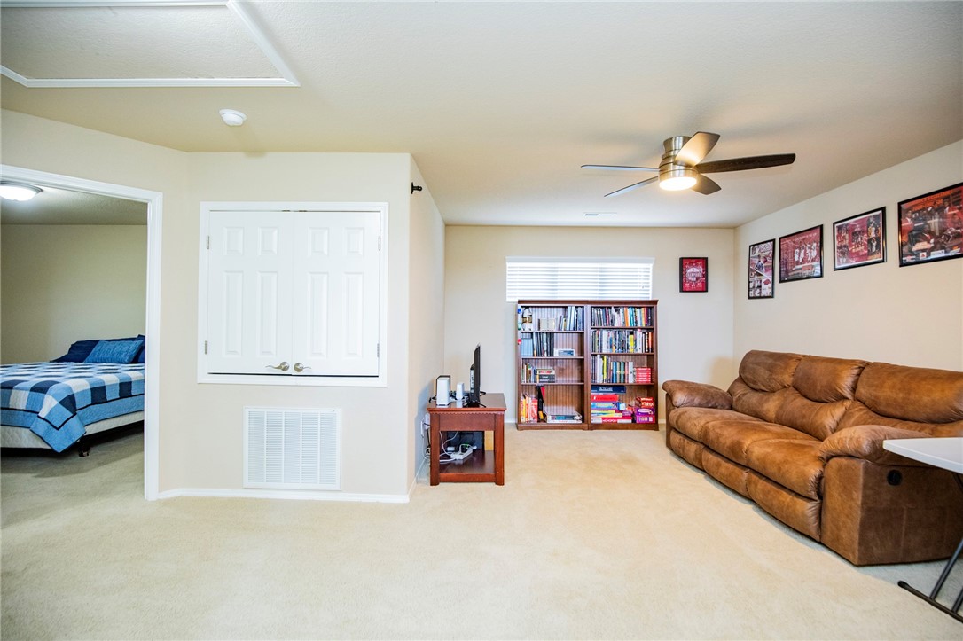 Lakewood Crossing - Residential