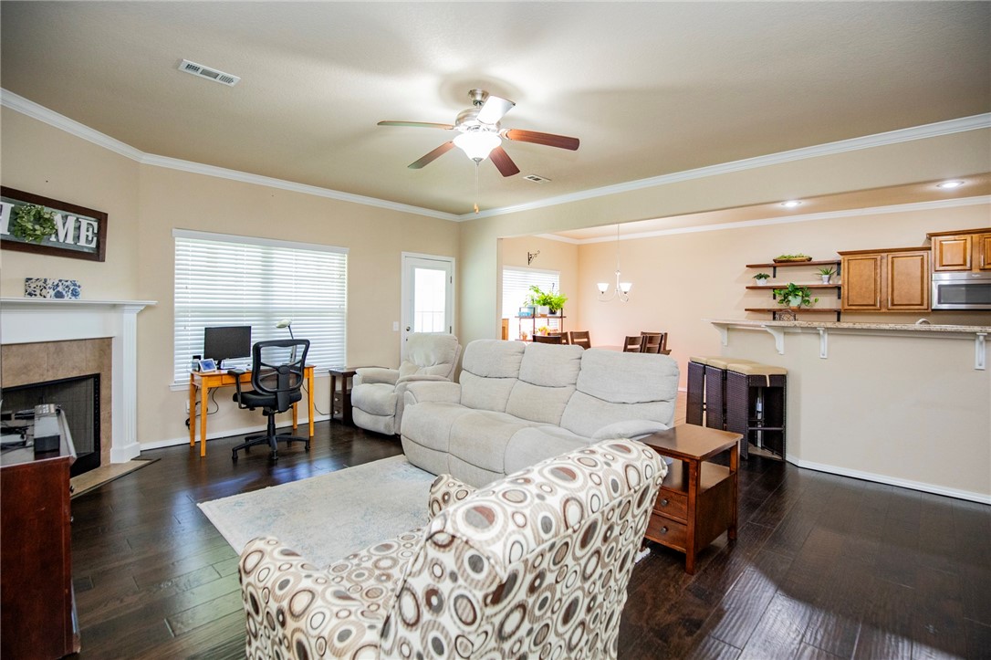 Lakewood Crossing - Residential