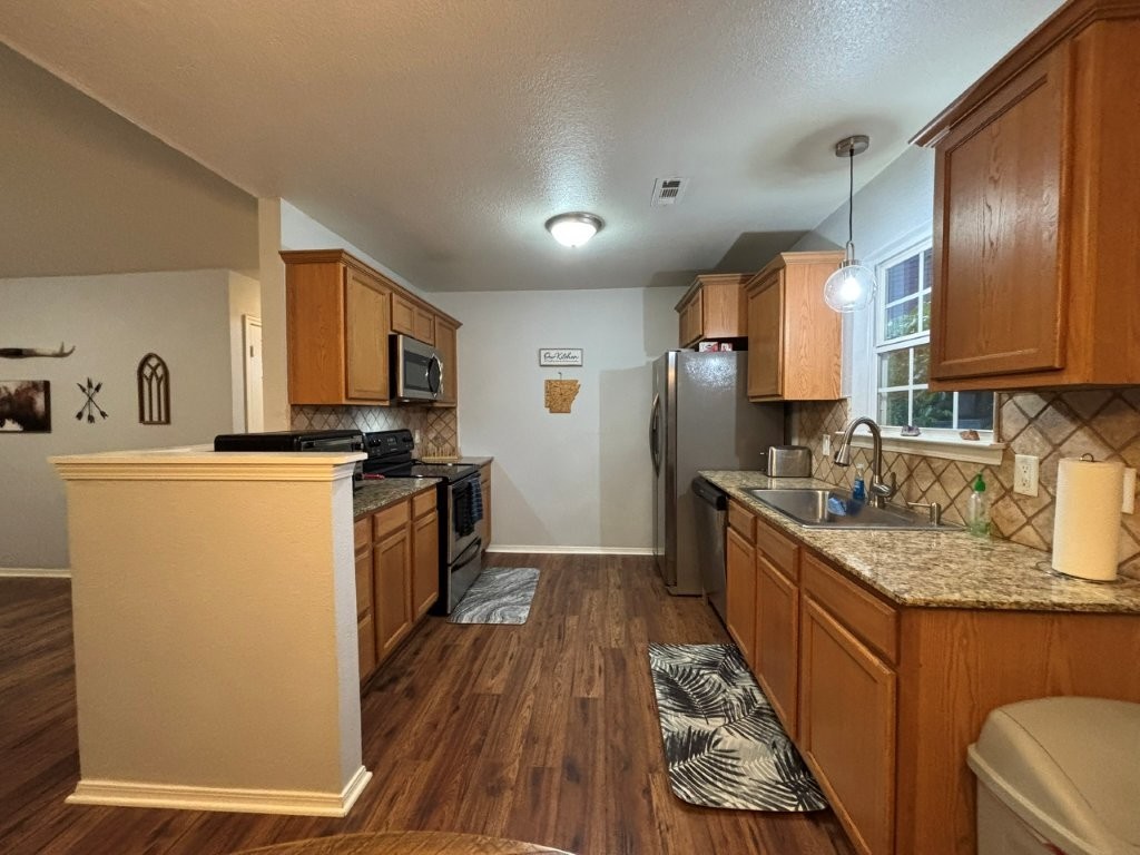 Auckland Sub Bvv - Residential Lease