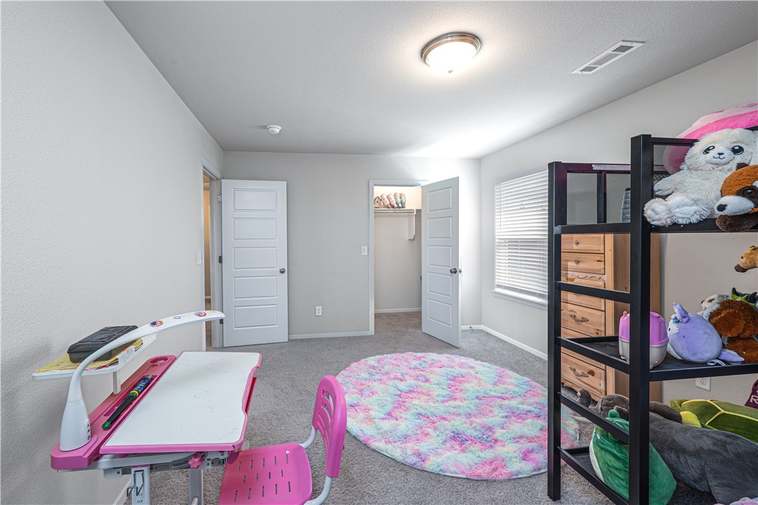 Lakewood Sub Ph Vii Lowell - Residential