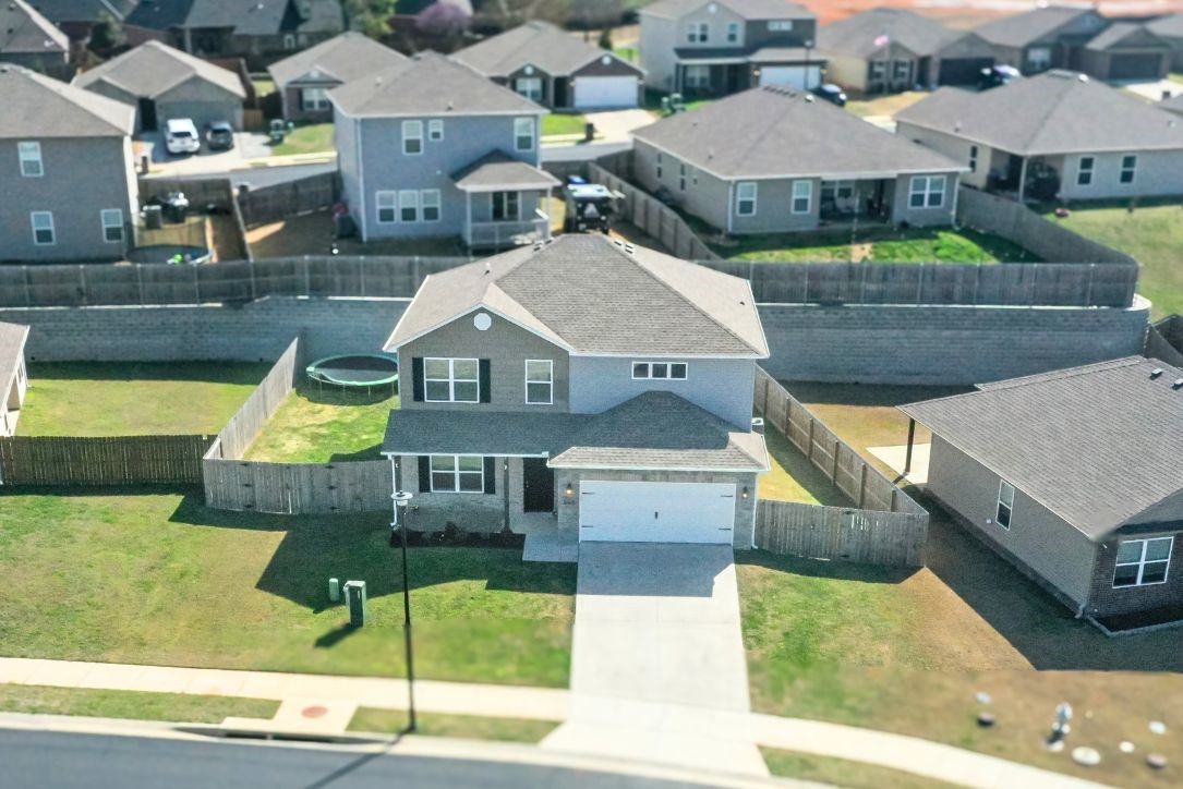 Lakewood Sub Ph Vii Lowell - Residential