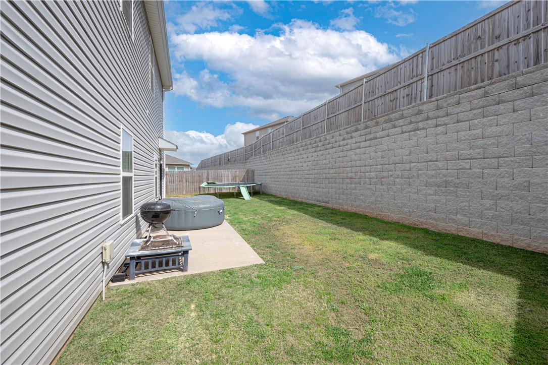 Lakewood Sub Ph Vii Lowell - Residential