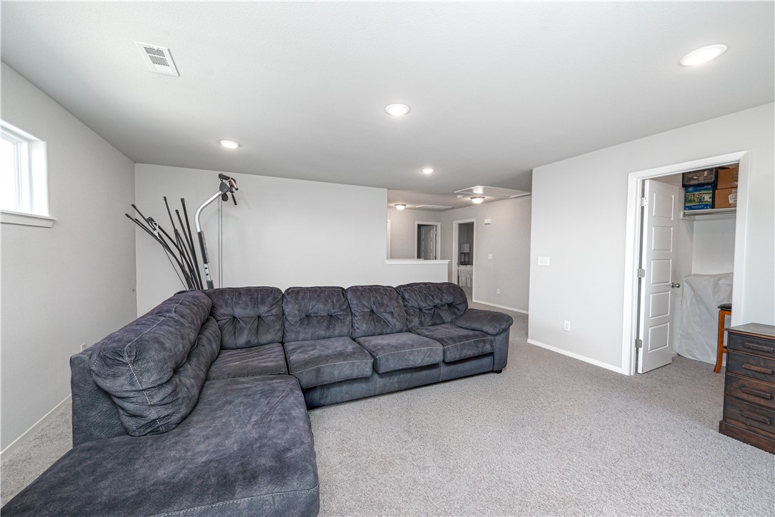 Lakewood Sub Ph Vii Lowell - Residential