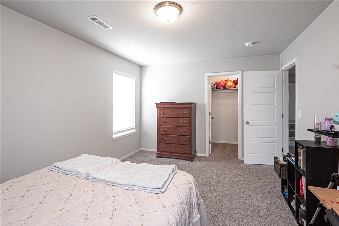 Lakewood Sub Ph Vii Lowell - Residential