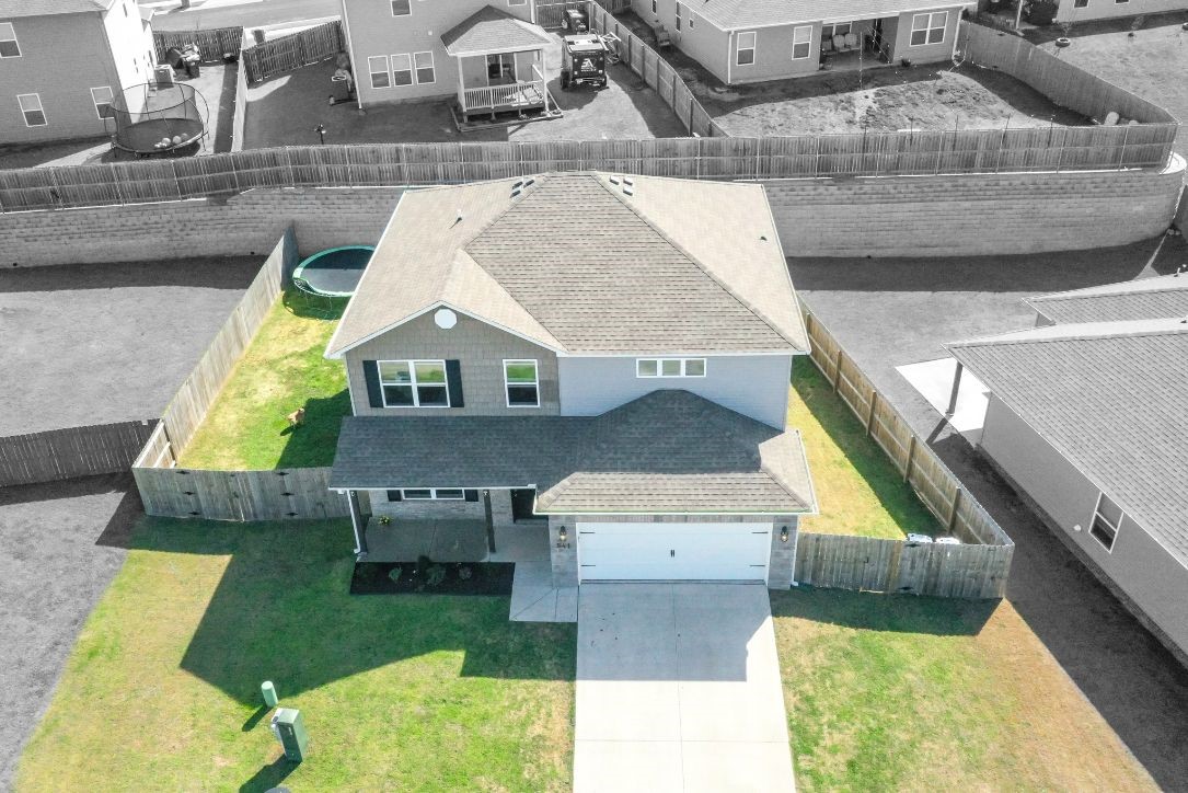 Lakewood Sub Ph Vii Lowell - Residential