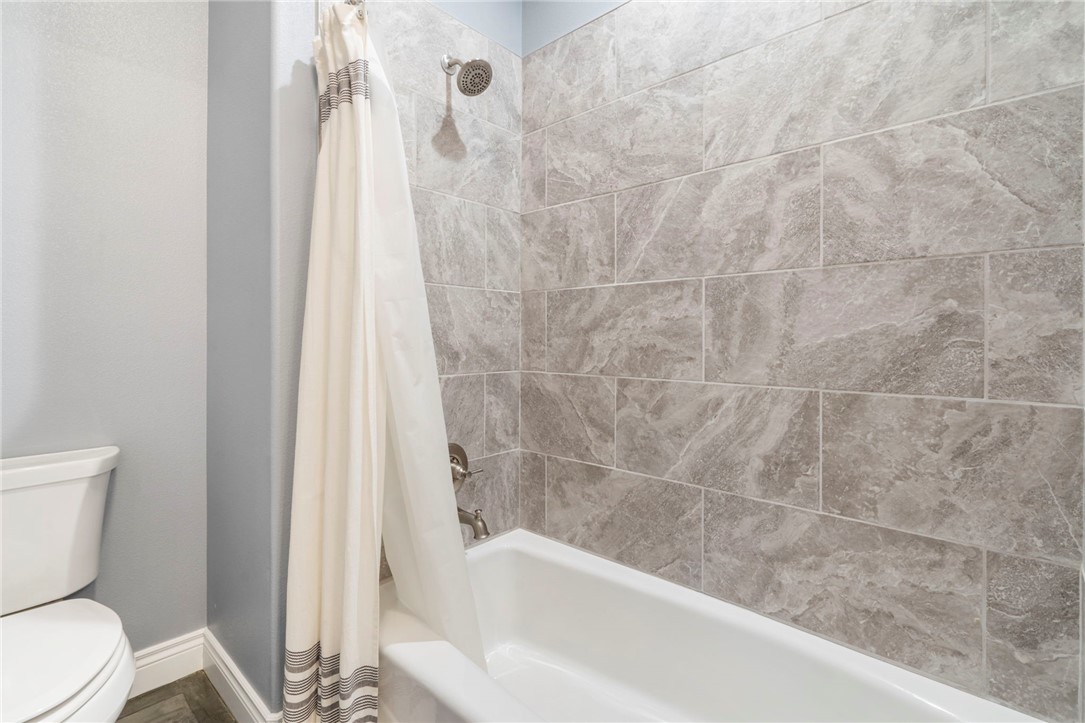 Oak Tree Centerton - Residential