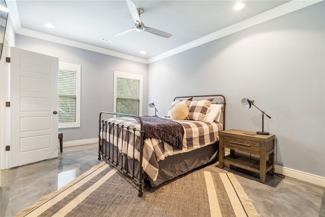 Oak Tree Centerton - Residential