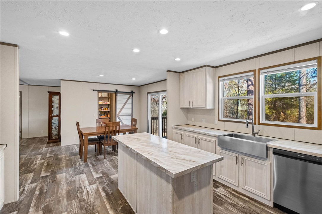 21-18-29-RURAL - Residential