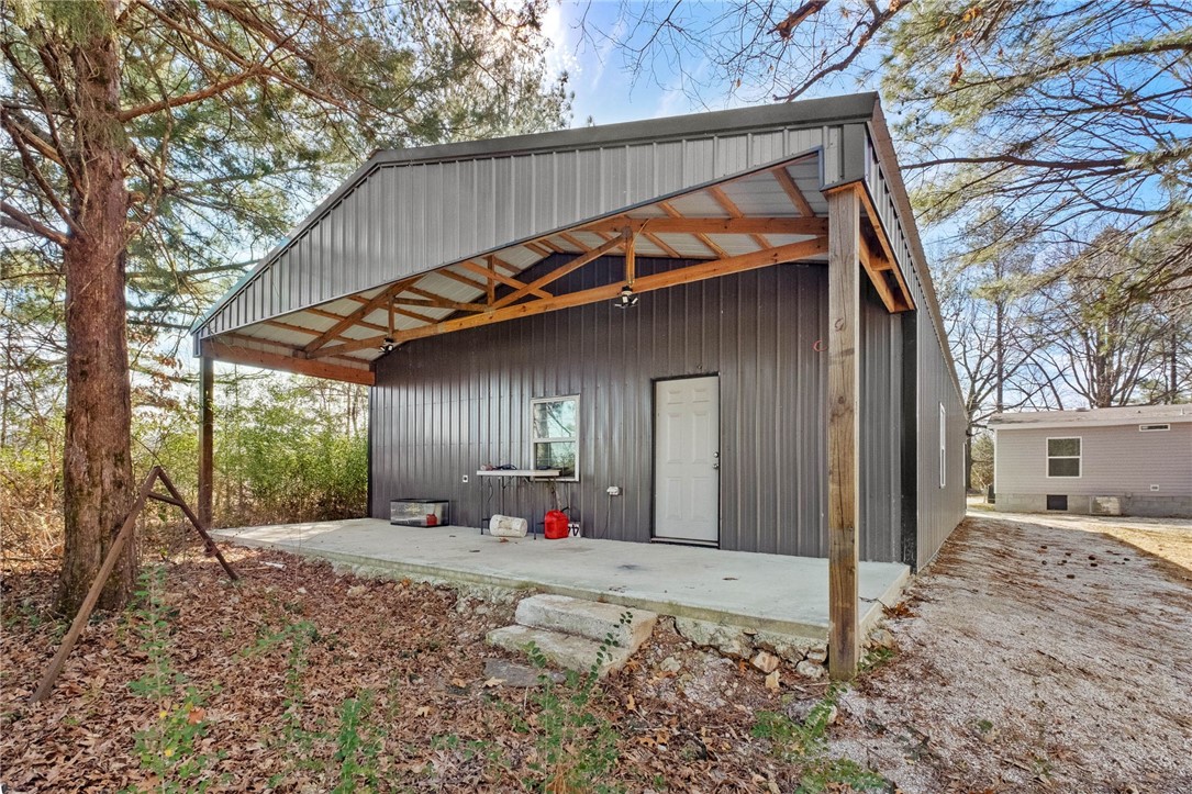 21-18-29-RURAL - Residential