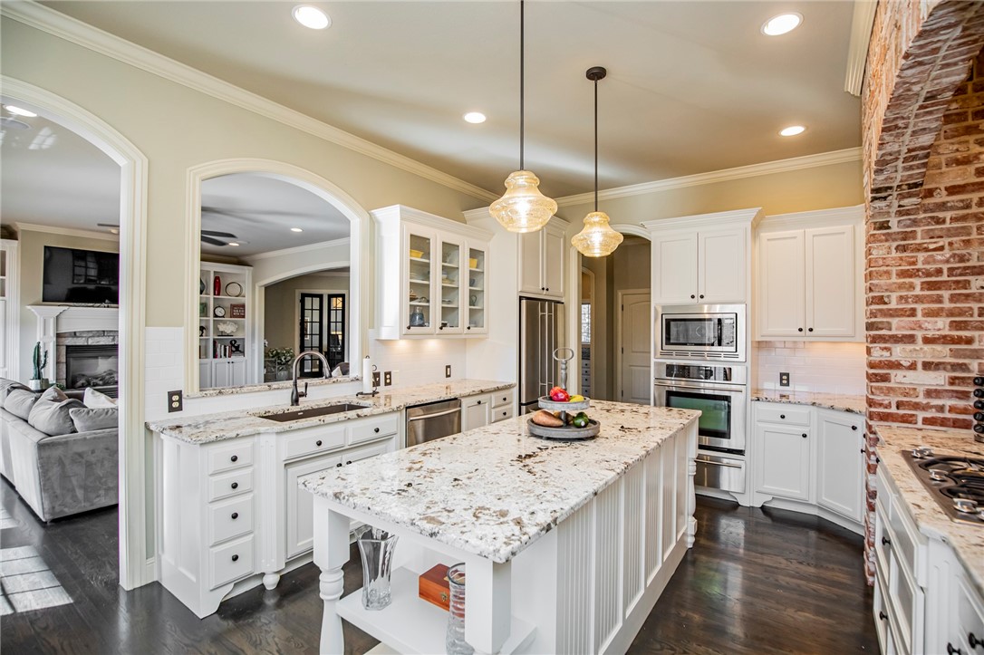 Shadow Valley - Residential