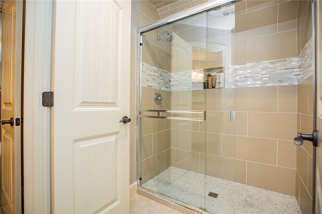 Shadow Valley - Residential