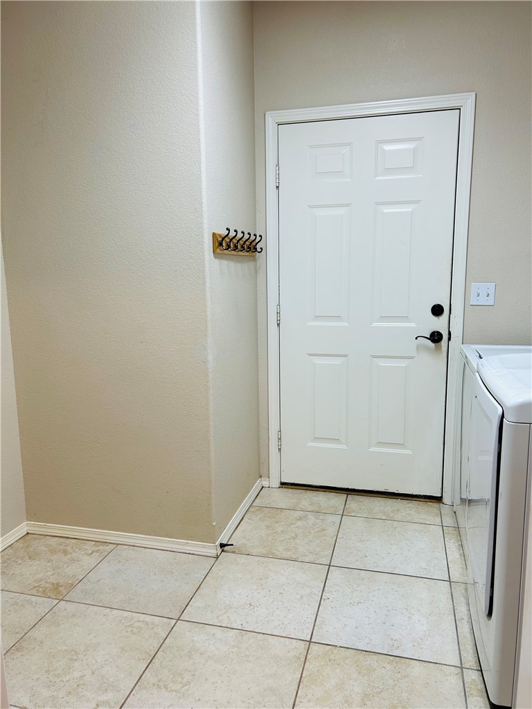 Charing Sub Bvv - Residential Lease