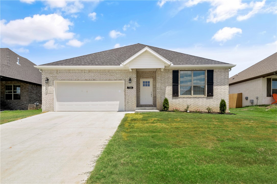 Brookside Estates Sub Centerton - Residential Lease