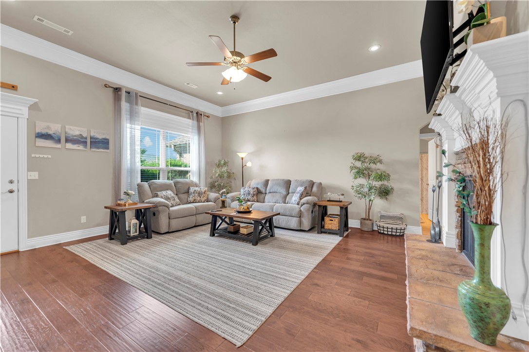 Brentwood Cave Spgs - Residential