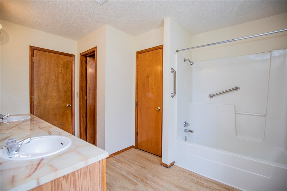 Wolf Creek Ridge Add Ph 1 Decatur - Residential