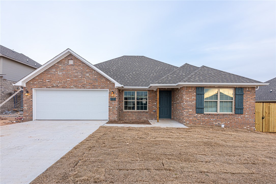 Sunset Ridge Sub Ph 2B & Ph 4 Gentry - Residential Lease