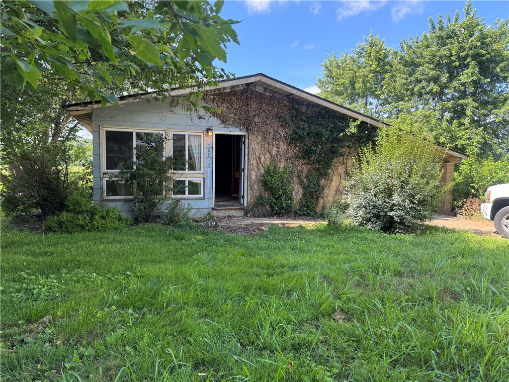 Opportunity knocks! This 3-bedroom, 1.5 -bath home is located at the end of a quiet subdivision street in the Harrison School District ā just minutes from town, yet offering peaceful, country-style living with beautiful pasture views right from the backyard. The home is livable as-is but needs work and is priced accordingly. With no central AC and some updates needed such as new flooring and HVAC unit, this is the perfect value-add project for investors, flippers, or handy buyers looking to build equity fast. Features include a 1-car carport, a private backyard, newer metal roof, and strong resale or rental potential in a desirable area. Fix it up and flip it, rent it out, or make it your own ā either way, this property is a solid investment with great upside. Donāt miss out on this rare find with location, views, and potential!