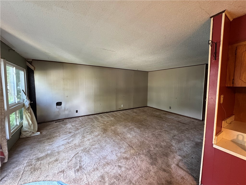 Ss Strip/Carr - Residential