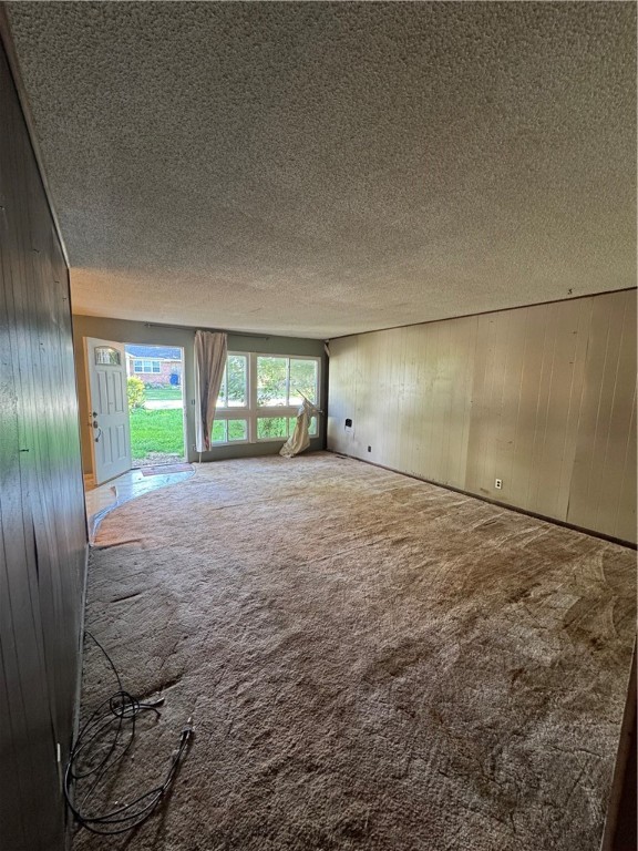 Ss Strip/Carr - Residential