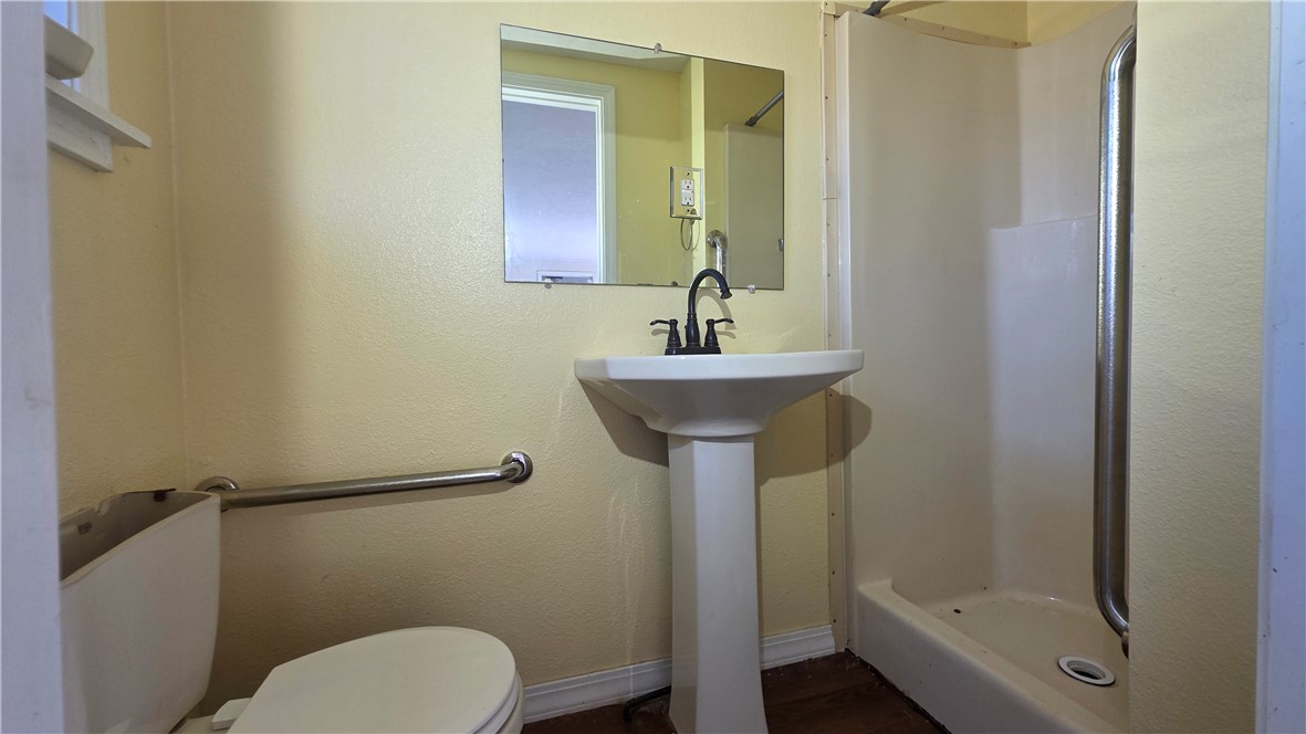 Flippin - Residential