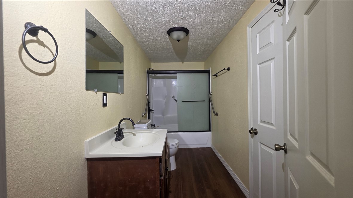 Flippin - Residential