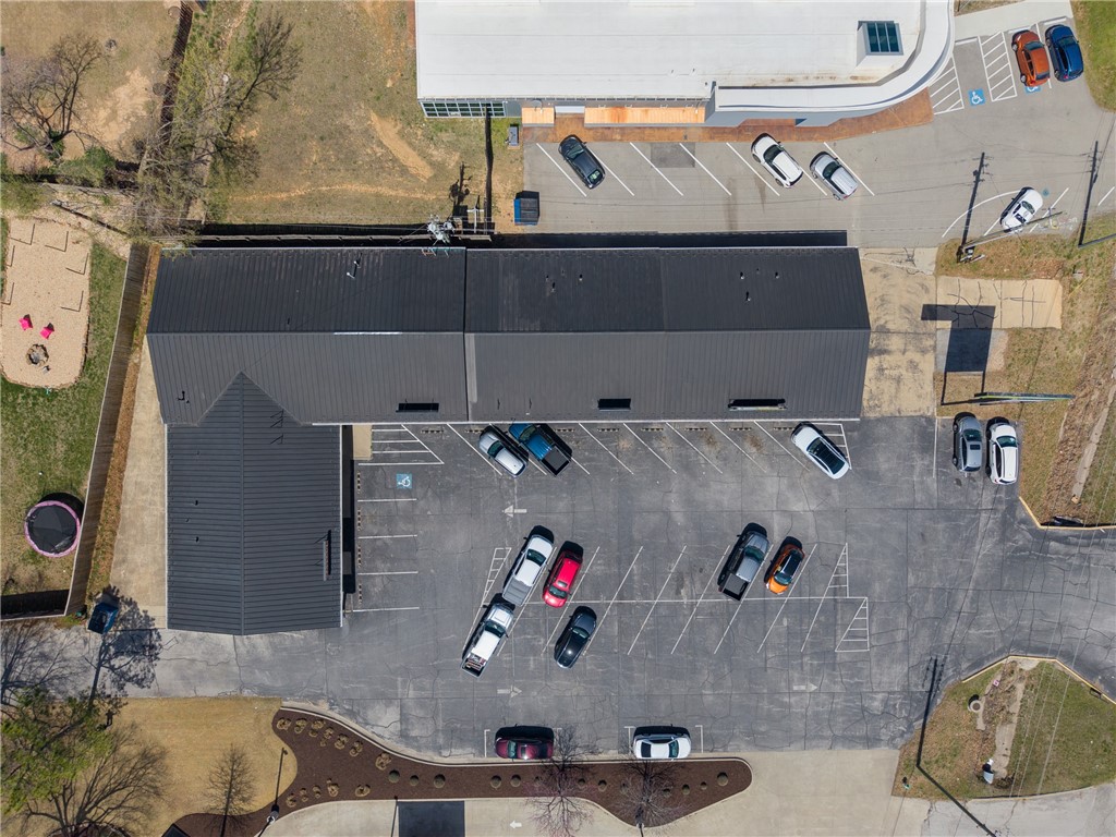 Springdale Outlots - Commercial Lease